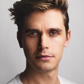 Antoni Porowski